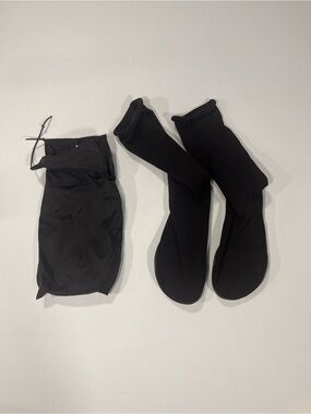 Black Men's Sock-Style Sneakers